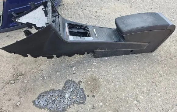 Volkswagen PASSAT B6 Armrest