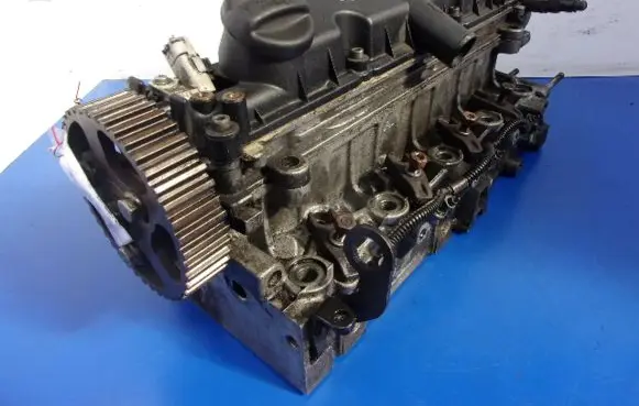 Mercedes-Benz 306 Engine head 9634963010