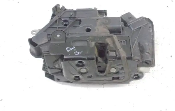 Skoda Fabia Mk2 (5J) Front door lock 1S1837016B