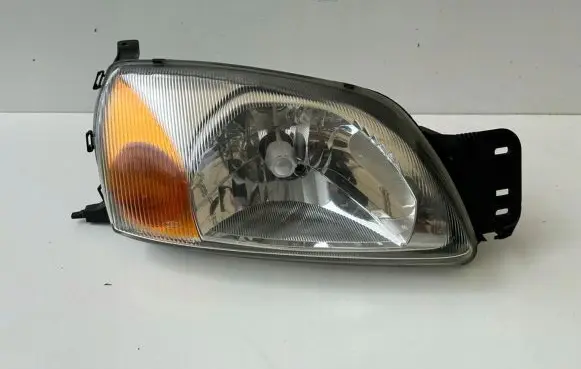 Ford Fiesta Headlight/headlamp