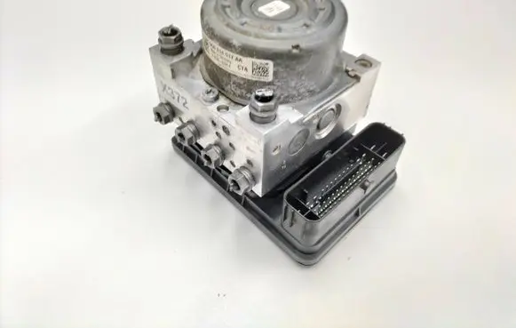 Volkswagen Golf VI ABS Pump 5Q0614517AA 5Q0907379AB 10022003744