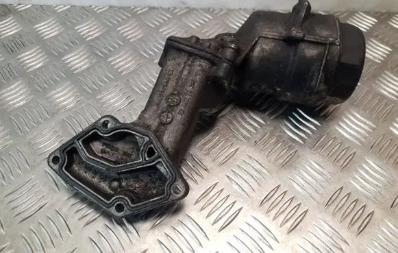 Mercedes-Benz ML W164 Oil filter mounting bracket 6740273366