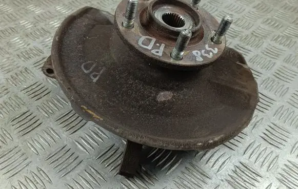 Mitsubishi Outlander Front wheel hub