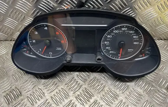 Audi Q5 SQ5 Speedometer (instrument cluster) 8R0920980L 8R0920980
