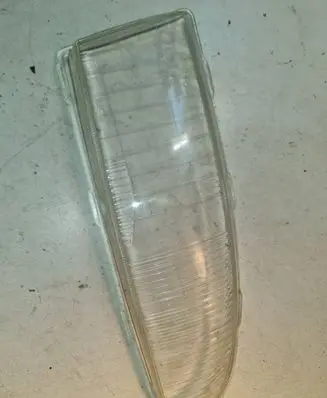 Ford Mondeo MK I Headlight lense E412510050 E41259996