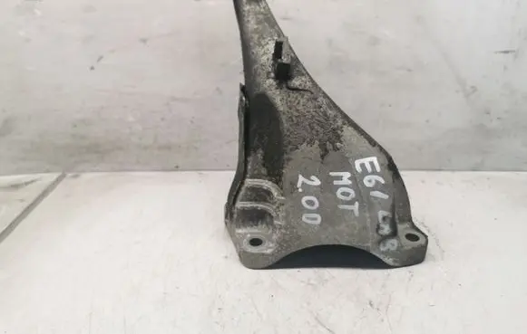 BMW 5 E60 E61 Engine mounting bracket 2211677705601