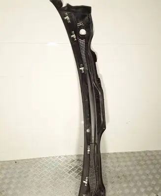 Volvo V50 Windshield trim 30745377
