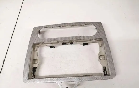Ford Focus Other interior part 4m5118522ebw 4m51-18522-ebw