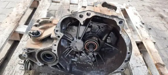 Nissan Almera Tino Automatic gearbox