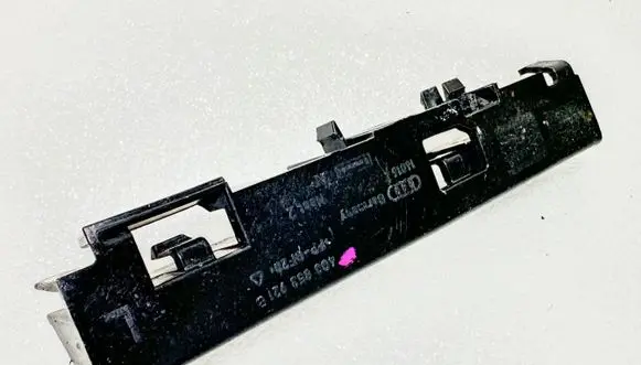 Audi A6 S6 C7 4G Front bumper mounting bracket 4G0853921B 60020