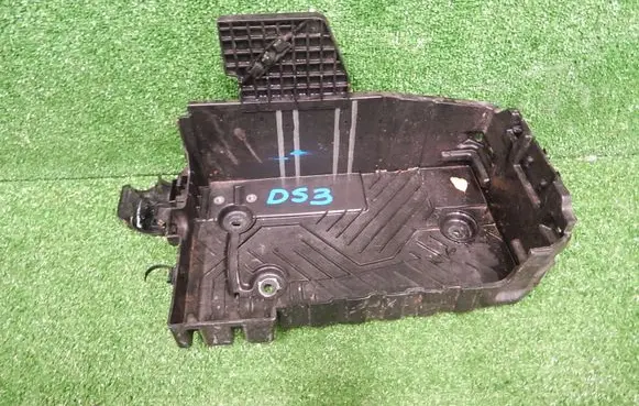 DS Automobiles 3 Crossback Battery bracket 