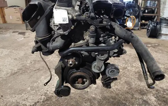 BMW 5 E39 Engine DGF