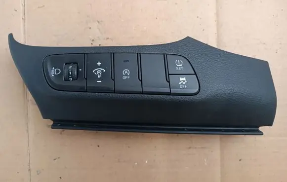 Hyundai i30 Traction control (ASR) switch 93750G4090