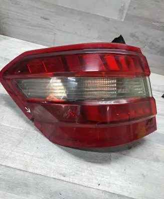 Mercedes-Benz E W212 Rear/tail lights