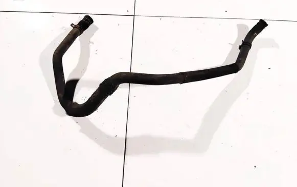 Citroen C4 I Engine coolant pipe/hose