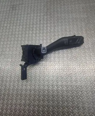 Volkswagen Golf Plus Wiper control stalk PA6GFGB30 696400