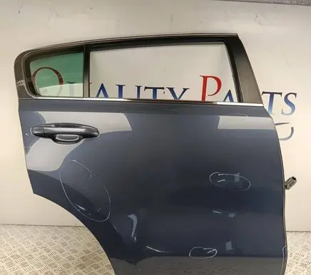 KIA Sportage Rear door 
