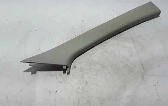 Renault Clio IV Other sill/pillar trim element 769114659R