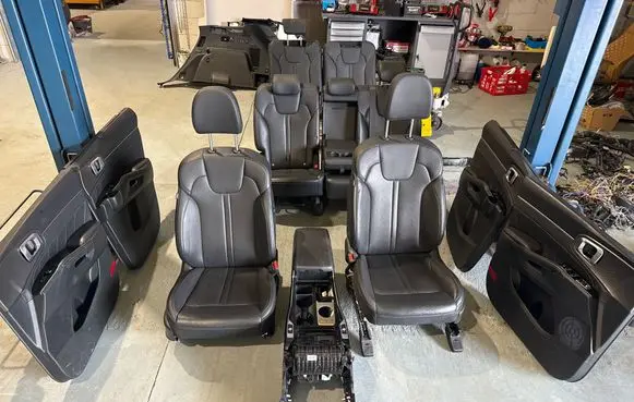 KIA Sorento IV Interior set 
