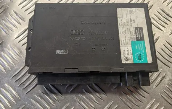 Audi A6 S6 C5 4B Comfort/convenience module 4B0962258