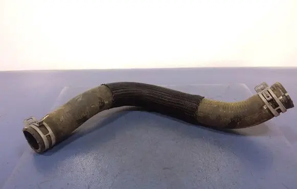 Ford Mustang V Engine coolant pipe/hose 