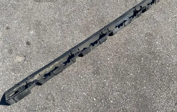 BMW X3 E83 Sill supporting ledge 3330869 12125313 DN13498