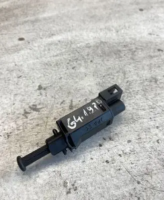 Volkswagen Golf IV Brake pedal sensor switch 927189d