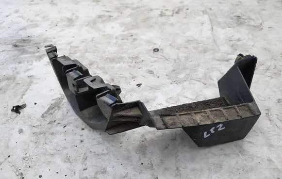 Renault Twingo II Rear bumper mounting bracket 8200423096