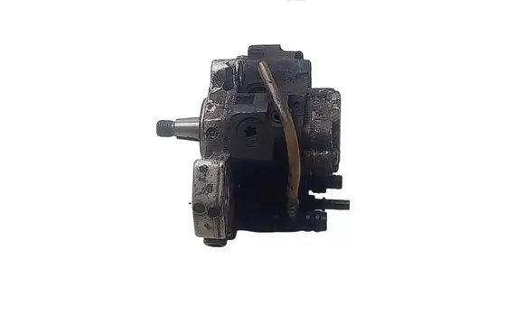 Renault Trafic II (X83) Fuel injection high pressure pump 8200108225 0445010075 037472
