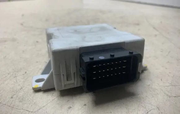 Toyota Corolla Verso AR10 Window wiper relay 170406N 150696