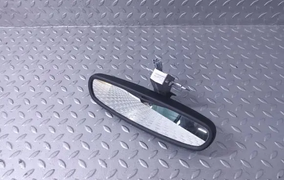 Nissan Pulsar Rear view mirror (interior) 96321JD01A