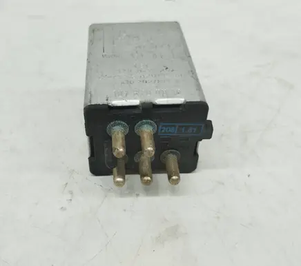 Mercedes-Benz W123 Other relay 1078200010 A1078200010 41020281