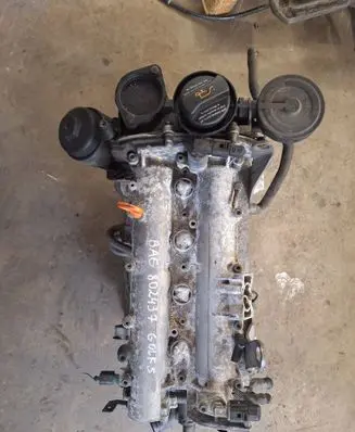 Volkswagen Golf V Engine