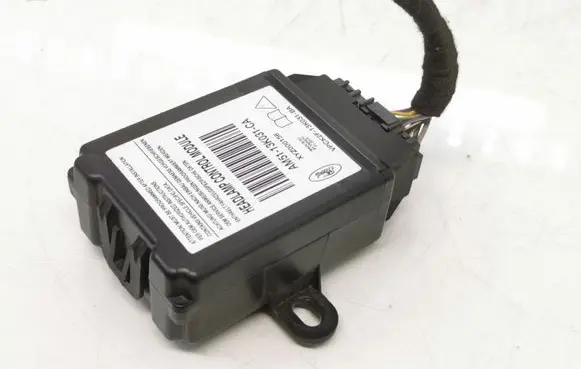 Ford Focus Light module LCM AM5113K031CA XYZ000156