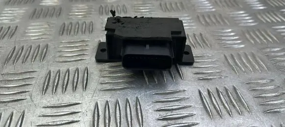 Ford Focus Other relay EV4T14A411AA 00000