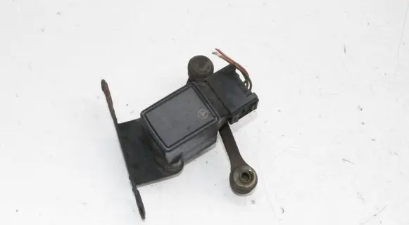 Mercedes-Benz SL R230 Air suspension front height level sensor A0025428818