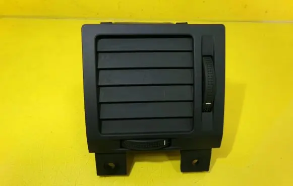 Opel Vectra C Dashboard side air vent grill/cover trim 230635620 9177169
