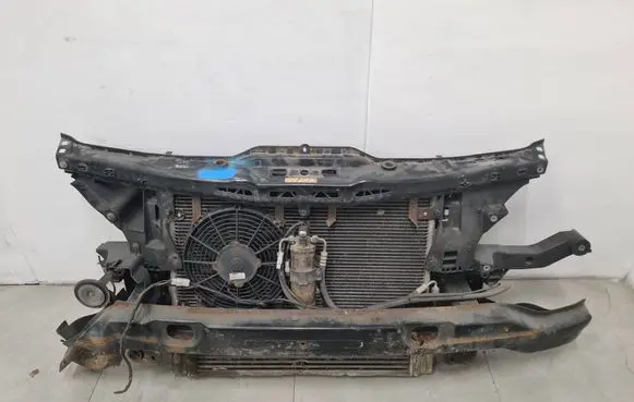Mercedes-Benz Vito Viano W639 Radiator support slam panel A6395843238