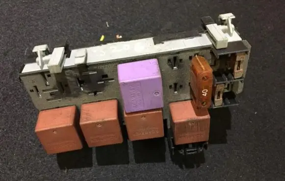 Renault Megane I Fuse box set 7703297193