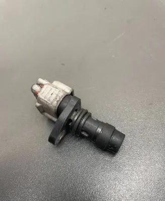 Mazda 6 Crankshaft position sensor rj7j18221