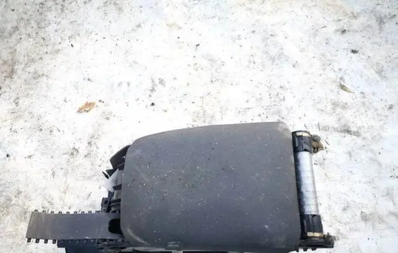 Volkswagen Golf V Armrest 1k0864251a