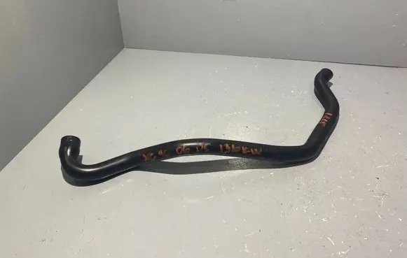 Volvo XC90 Breather/breather pipe/hose 30757220