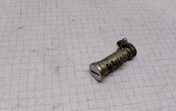 Audi 100 200 5000 C3 Front door lock (next to the handle) 
