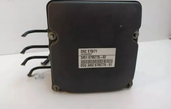 BMW X5 E70 ABS Pump 6795779 6795778 DSCE7071
