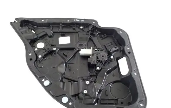 Mercedes-Benz EQC Rear door manual window regulator A2537308102