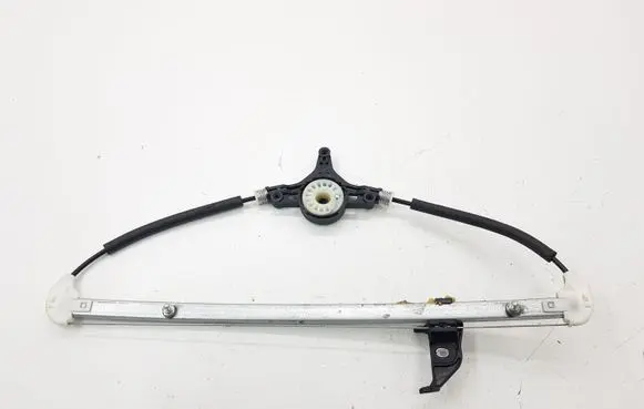 Mazda CX-5 Rear window lifting mechanism without motor