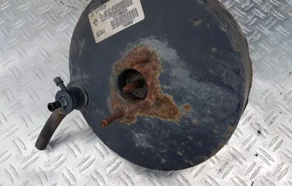 Chrysler Neon I Brake booster p4509858aa