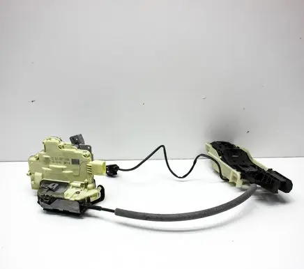 Porsche Cayenne (92A) Front door lock 8J1837016B