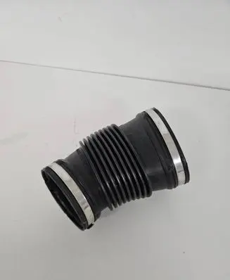 BMW M5 F90 Air intake duct part 7852383 13717852383