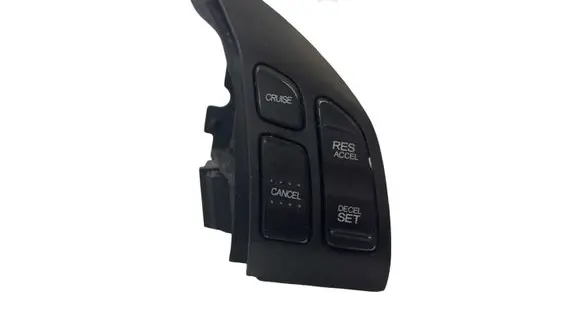 Honda CR-V Steering wheel buttons/switches 